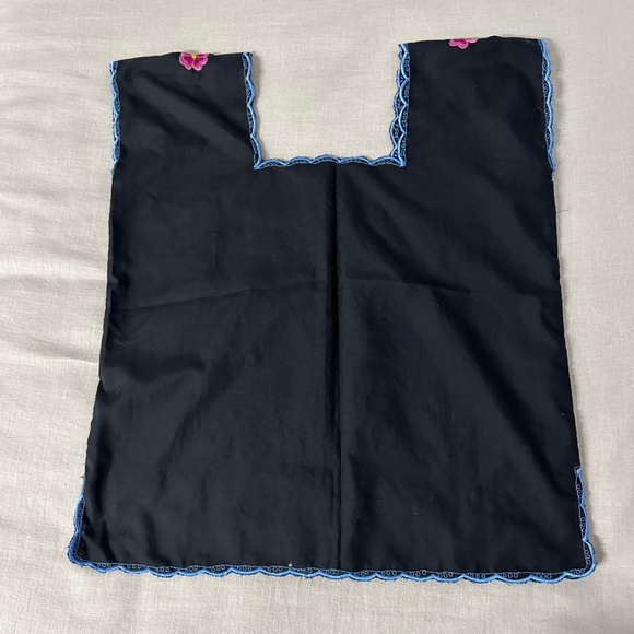 Black Mexican Shirt with flowers 💐🥰🛍️ - Picture 4 of 4